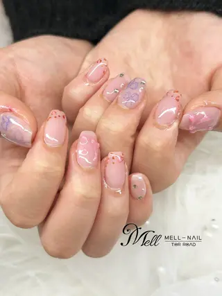 ネイル MELL-NAIL所属・Ayaka. MELL-NAILのネイルデザイン