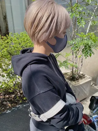 ショート カラー パーマ ヘアアレンジ umu.［韓国ヘア /ダウンパーマ］のヘアスタイル