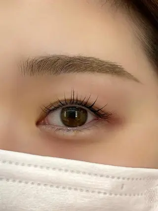 マツエク・マツパ 椿森 美瑠紅の眉毛・アイブロウイメージ