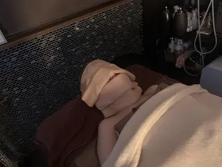 lymph care 'Welnəsのエステ・リラクイメージ