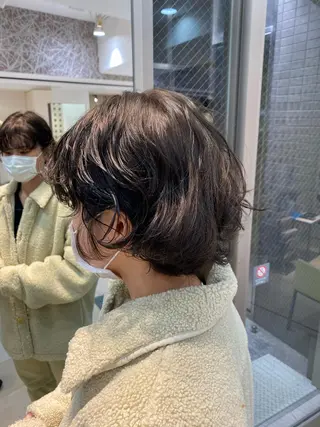 ショート カラー パーマ Aujuaソムリエ ❤️‍🔥今吉 晃太のヘアスタイル