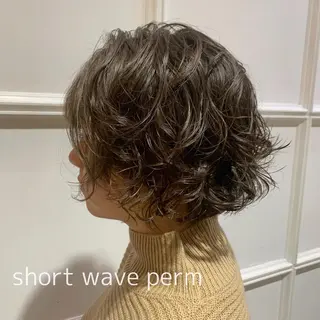 ショート パーマ 髪質改善カラー&TR 縮毛矯正/弱酸性矯正のヘアスタイル