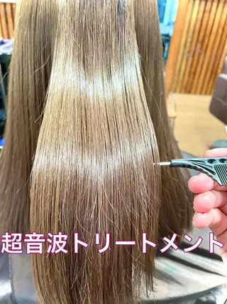 ロング カラー Mavie hair所属・髪質改善×潤艶カラー ⭐️岡田崇彰のヘアスタイル