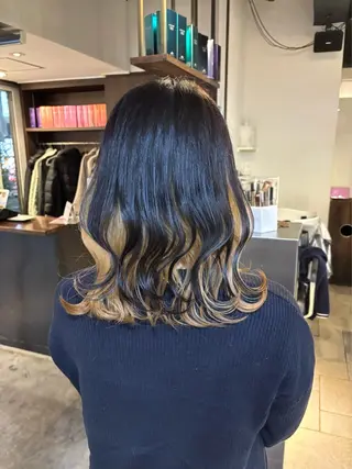 ミディアム カラー 🩶レイヤー/盛れる 顔まわり🩶フウカのヘアスタイル