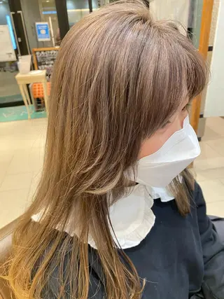 ロング カラー 樋渡 侑希のヘアスタイル