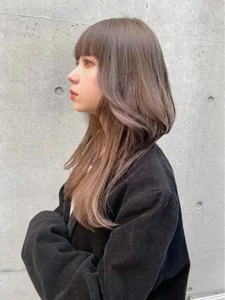 ロング カラー レイヤー/顔周り /透明感🩶高橋大のヘアスタイル