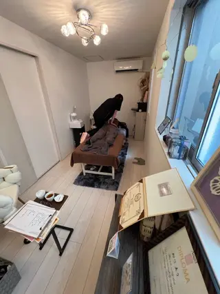 美容整体 ×美肌　隠れ家サロン　Ageha所属・美容もみほぐし整体 Agehaのエステ・リラクイメージ