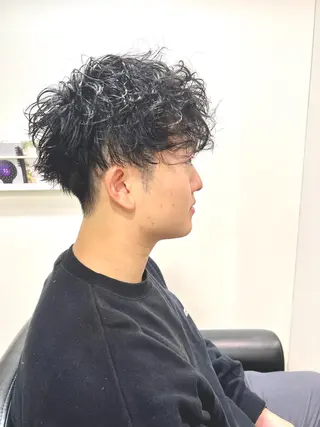 ショート パーマ メンズ 心斎橋バレイヤージュ 小林勝貴のヘアスタイル