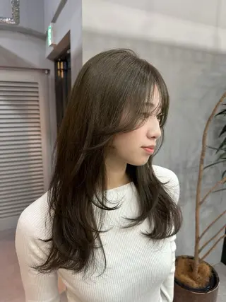 ロング Ruika/海外ヘア /レイヤーカットのヘアスタイル