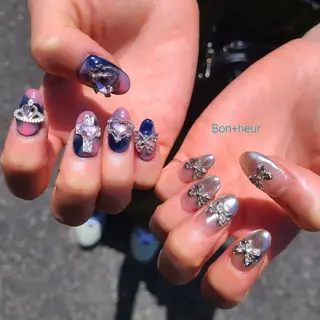 ネイル 宮口 紗子のネイルデザイン