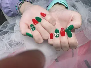 ネイル ENsalon AKIRAのネイルデザイン