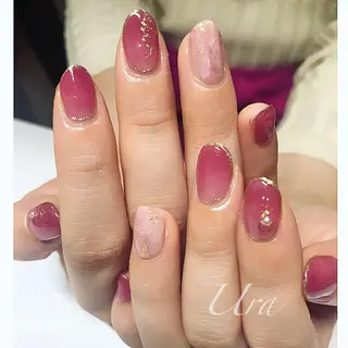 ネイル UrakoNail 《nail》のネイルデザイン