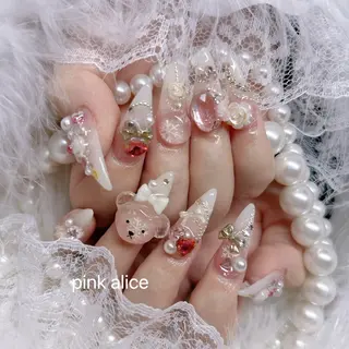 ネイル nail salon Pink Aliceのネイルデザイン