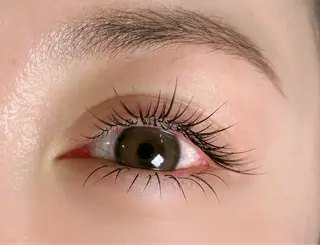 マツエク・マツパ PERFECT LASHスタジオ所属・塩澤 玲子のマツエク・マツパデザイン