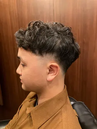 ショート BroTokyo Barbershop 銀座店所属・大河 たいがのヘアスタイル