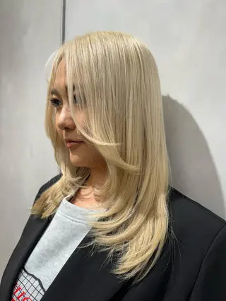 ミディアム カラー 透明感カラー✨艶髪 制作🌱山根あゆみのヘアスタイル