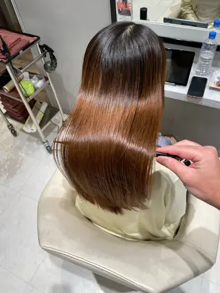 ロング パーマ k-twoたき✨艶感 カラー／美髪矯正のヘアスタイル