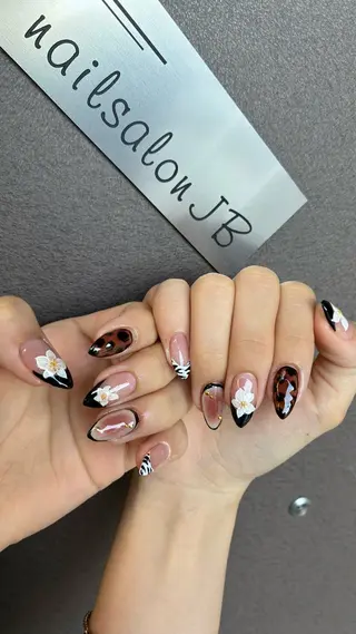 ネイル JR西大路駅徒歩1分 JBネイルのネイルデザイン