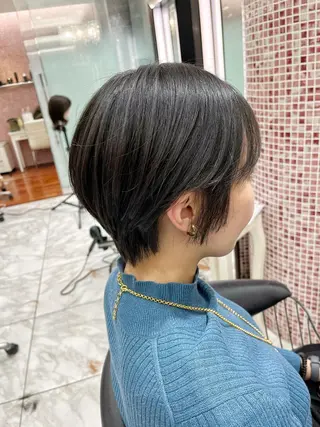 ショート 波巻きウェーブ 韓国風パーマ 纐纈のヘアスタイル