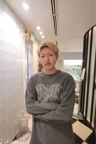 ショート カラー メンズ メンズパーマ/ブリー チ/motokiのヘアスタイル