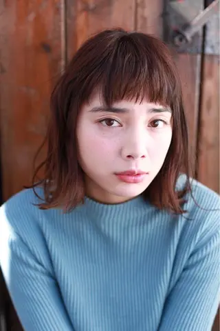 ミディアム 圧倒的美髪ストレート ツダケイタロウのヘアスタイル