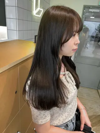 カラー ベージュ/ダブルカラ ー/新潟駅/青柳萌果のヘアスタイル