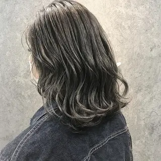ミディアム 所渉/韓国レイヤー /ウルフカットのヘアスタイル