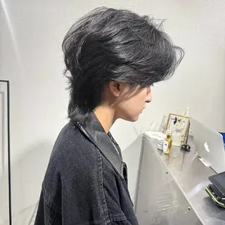 メンズ 表参道フェザーパーマ ニュアンスパーマのヘアスタイル