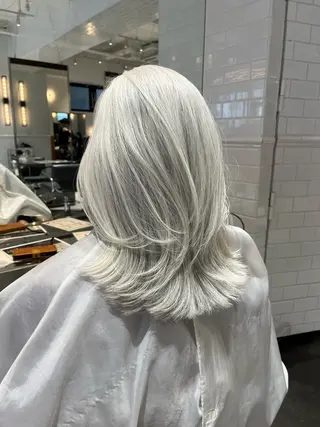 セミロング haruna .のヘアスタイル