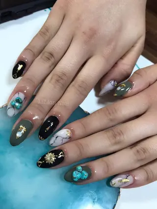 ネイル LiLion Nail所属・LiLion Nailのネイルデザイン