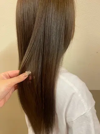 カラー RuedeNoel/ 西川 絢音のヘアスタイル