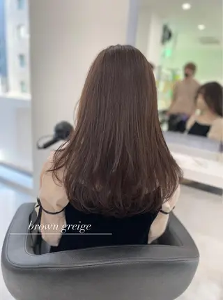 セミロング カラー ヘアアレンジ Ella所属・nana【艶髪】/ レイヤー/縮毛矯正のヘアスタイル