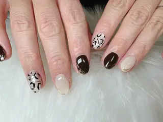 ネイル ECLAT エクラ所属・寺山 千鶴のネイルデザイン