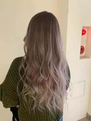 カラー 渡辺 健太のヘアスタイル