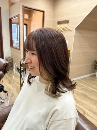 ミディアム カラー 🍇おぐら めぐみ🍇のヘアスタイル