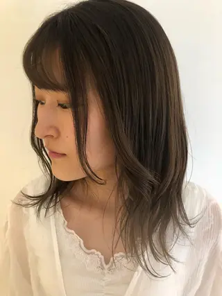 カラー ブリーチカラー🎀 韓国風/寺門美優のヘアスタイル