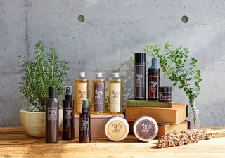 makoto⌇レイヤ ー⌇艶カラー🍒‎のヘアスタイル