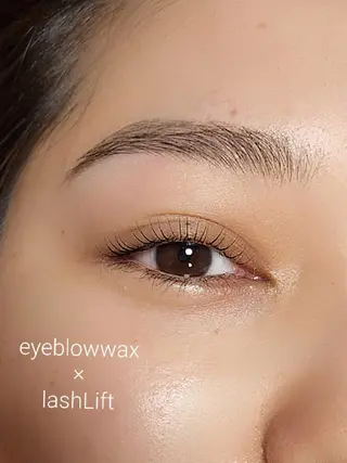 アイブロウ 宜野湾Eyelash w/の眉毛・アイブロウイメージ