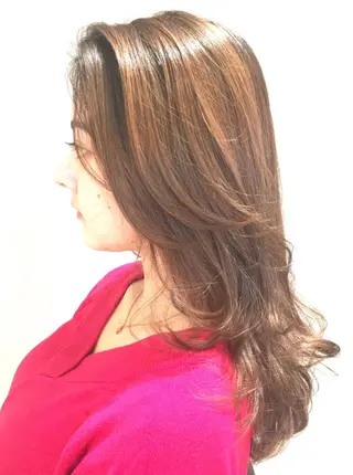 セミロング パーマ 福地 礼奈のヘアスタイル