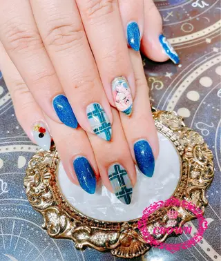 ネイル CROWN プライベートサロンのネイルデザイン