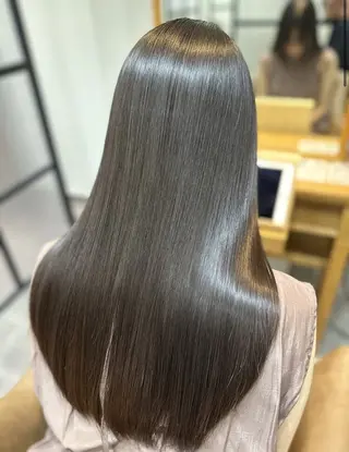 ロング ノンダメージサロン名古屋名駅店所属・ura nenehaのヘアスタイル