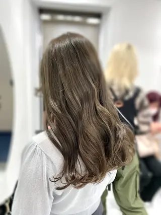 ロング 💍大人デザイン /ハイトーン♡リクトのヘアスタイル