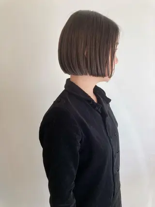 ショート カラー お洒落ベージュ🤎 代官山shibukiのヘアスタイル