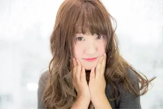 ロング カラー Re:ta Hair 飯田淳平のヘアスタイル