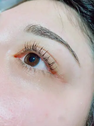 マツエク・マツパ ambi with tiara所属・ambi×tiara NAOKAのマツエク・マツパデザイン