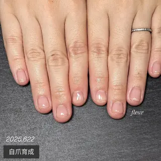 ネイル megumi. sのネイルデザイン