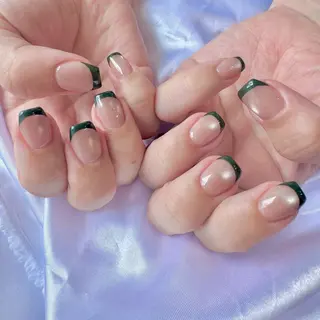 ネイル nail salon e'mu💐のネイルデザイン