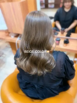 ロング カラー 阿部 愛理のヘアスタイル