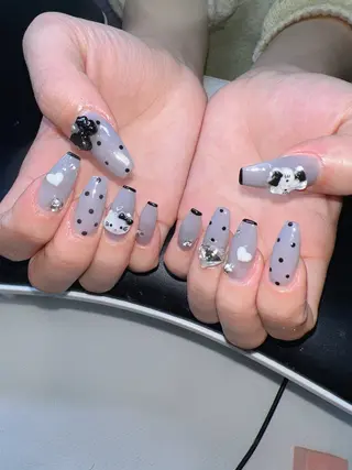ネイル Lee Nailsのネイルデザイン