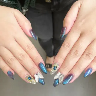 ネイル amour所属・amour ERIKAのマツエク・マツパデザイン